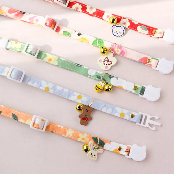 Pets-Shop. A collection of colorful pet collars with cute patterns and small bells attached to them. Shopets-Amazon.