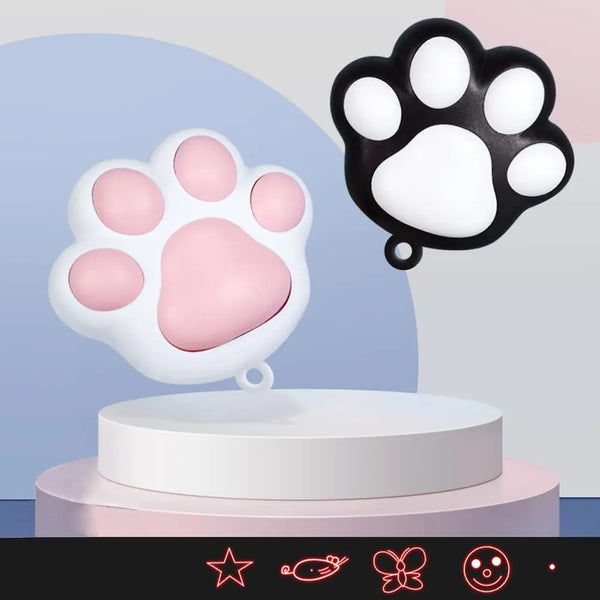 Pets-Shop Two paw-shaped lamps in white and black on a pedestal against a pink and blue background Shopets-Amazon.